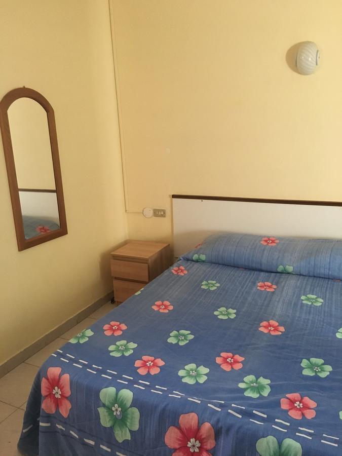 B&B Baia Dello Stretto Gallico Marina Buitenkant foto