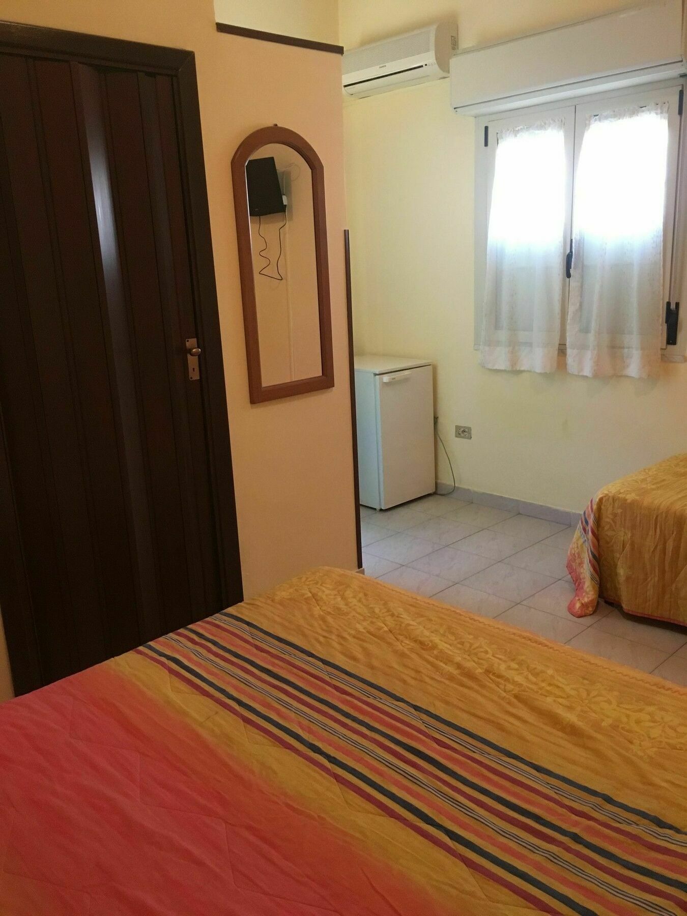 B&B Baia Dello Stretto Gallico Marina Buitenkant foto