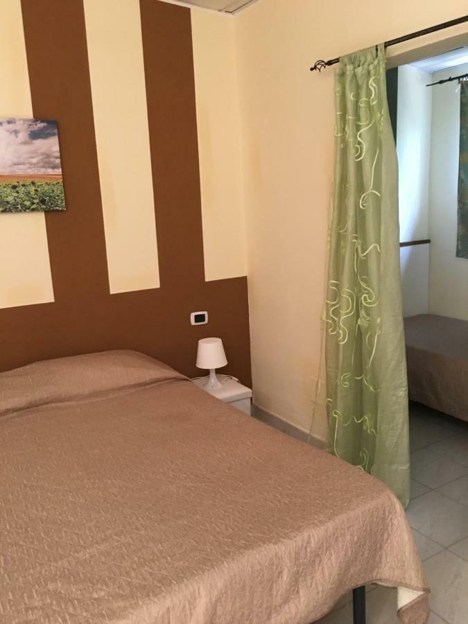 B&B Baia Dello Stretto Gallico Marina Buitenkant foto